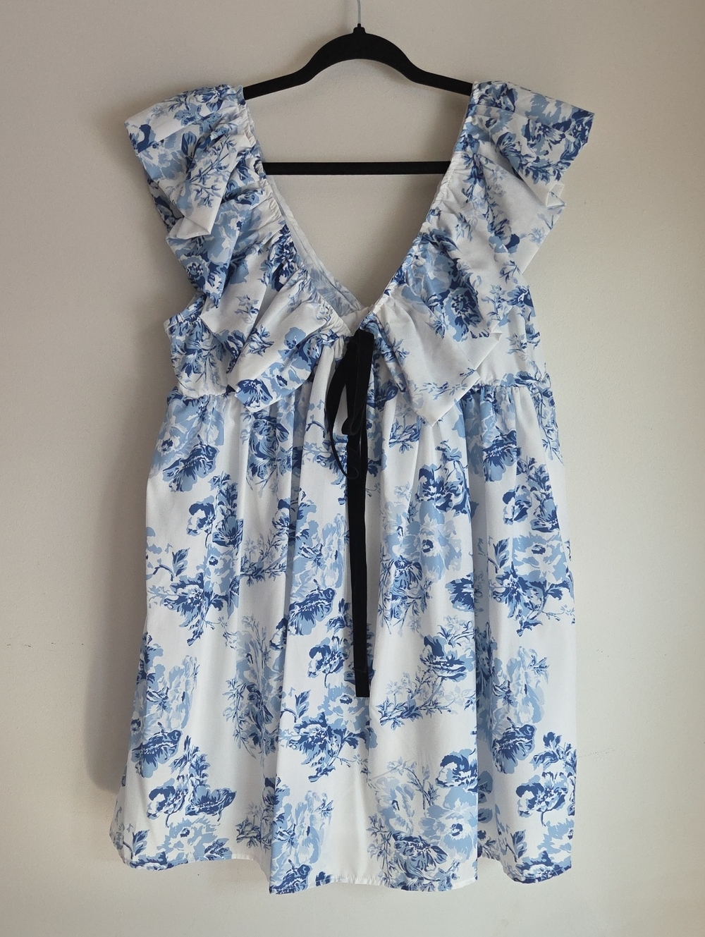 Viral Amazon Blue Floral Ruffle V-Neck Tie-Front babydoll dress s-m